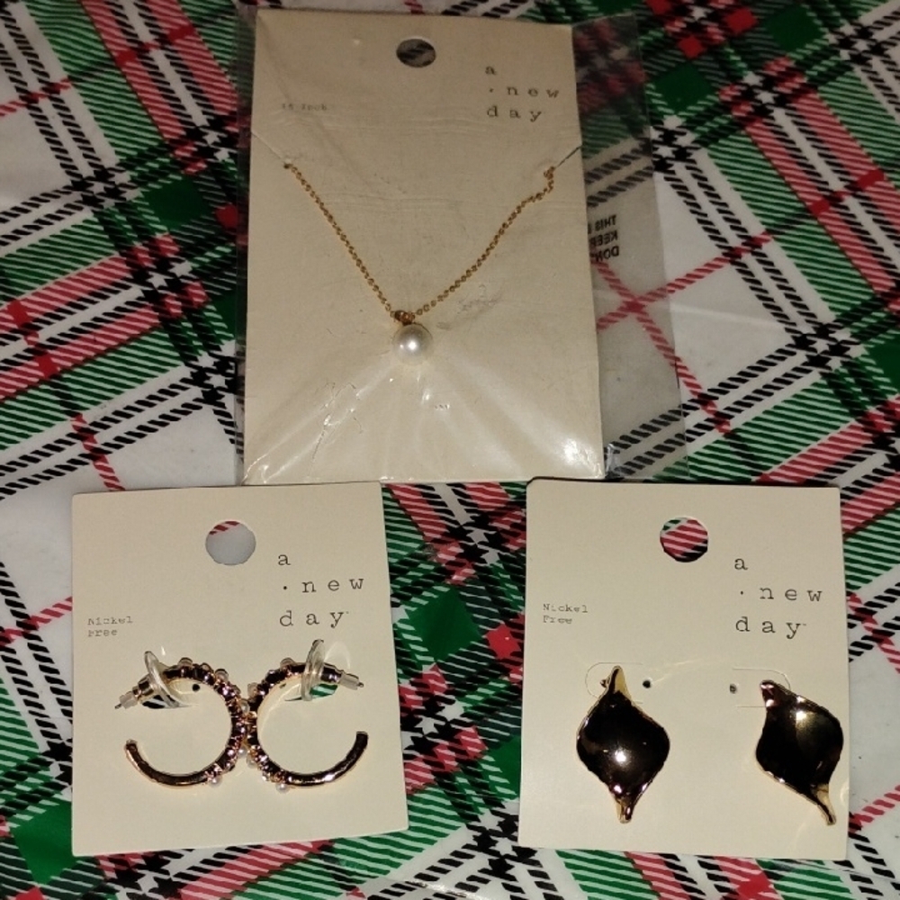 A New Day Gold and Silver Jewelry Set